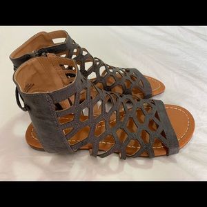 Maurices gray sandals